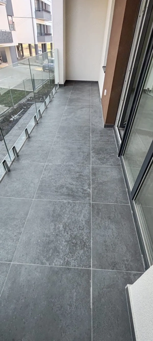 Apartament 2 camere, et 1 finisaje excelente, Giroc in spate Hotel IQ - imagine 3