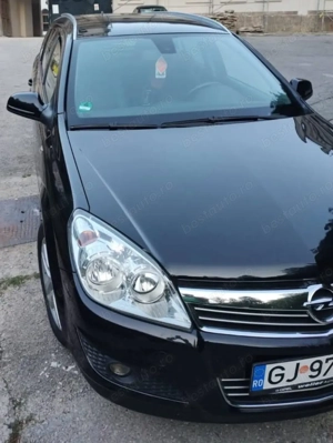 Vand opel astra h 1.6 benzina 2010