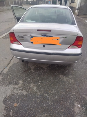 Vând ford  focus 2002 - imagine 3