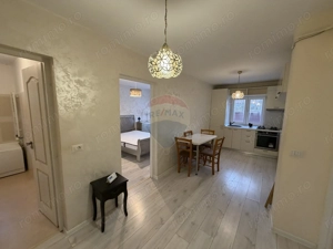 Apartament doua camere parter de inchiriat