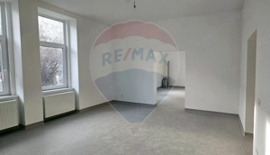 Spațiu comercial pe strada Elena Ghiba Birta