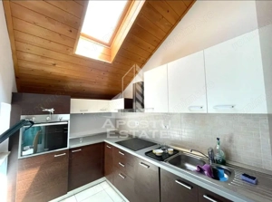 Apartament cu 3 camere, Pet Friendly, centrala proprie, Dumbravita - imagine 4