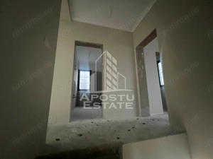 Duplex deosebit Dumbravita- spre pădure zona centrala - imagine 4
