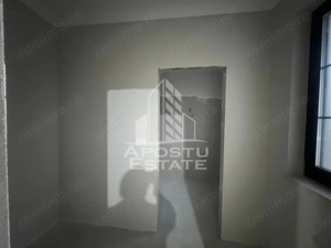 Duplex deosebit Dumbravita- spre pădure zona centrala - imagine 6