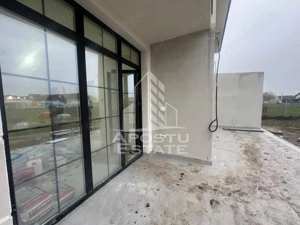 Duplex deosebit Dumbravita- spre pădure zona centrala - imagine 9