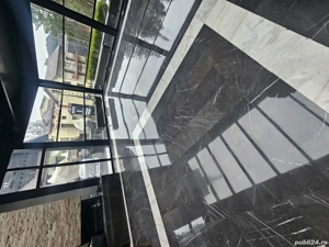 Slefuire marmura, travertin, granit și mozaic 