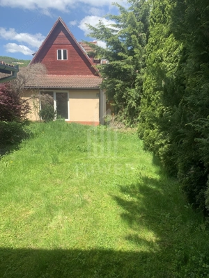 Casă în centrul Cisnădioarei cu 243mp de locuit și teren de 936mp