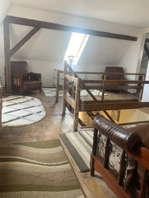 Casă în centrul Cisnădioarei cu 243mp de locuit și teren de 936mp - imagine 5