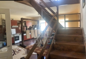 Casă în centrul Cisnădioarei cu 243mp de locuit și teren de 936mp - imagine 15