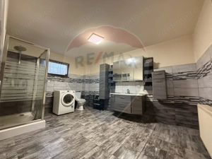 Casă / Vilă cu 5 camere de vânzare - imagine 13