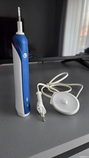 Vand periuta Oral B Pro 2