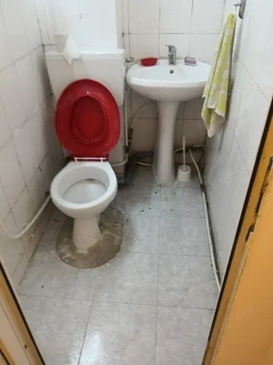 Spatiu comercial + garsoniera lipit de spatiu - imagine 4