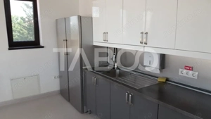 Cladire moderna cu teren 890 mp P+2E+ET birouri si spatiu comercial - imagine 9