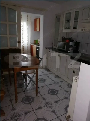 Apartament de vânzare – zonă excelentă și liniștită - imagine 6