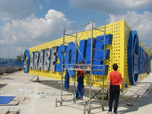 Productie firme luminoase, litere volumetrice servicii de publicitate vizibile- producator direct