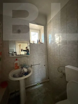 Casa de vanzare, cu 3 camere, doua bucatarii+teren in Simeria - imagine 7