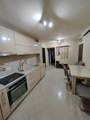 Inchiriez apartament cu trei camere în Timișoara aproape de Iulius Mall 