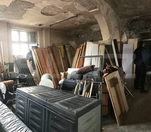  Hală – Investitie - Oportunitate unică lângă Primăria Pietroșița - - imagine 8