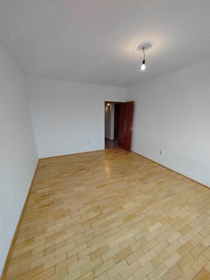 Vând apartament renovat cu doua camere decomandat in Timișoara în zona centrală  - imagine 4