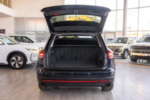 Volkswagen Touareg 3.0 TDI 4Motion - imagine 11