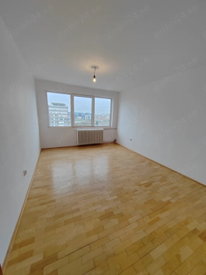 Vând apartament renovat cu doua camere decomandat in Timișoara în zona centrală  - imagine 3