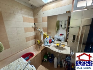 Apartament 3 camere   Str. Viforului, etajul 2, poziționat semi-central - imagine 2