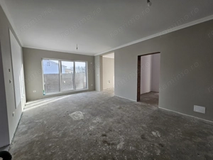 Despartit prin camera tehnica! Living mare! Disponibil imediat! - imagine 2