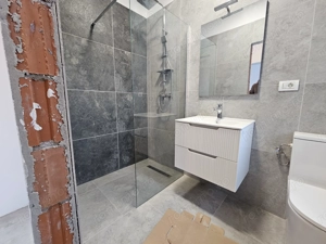 Despartit prin camera tehnica! Living mare! Disponibil imediat! - imagine 9