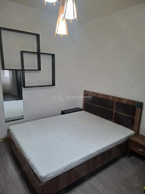 Piata Progresul - garsoniera - centrala proprie