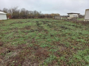 Teren intravilan intabulat, sat Icloda, com. Sacosu Turcesc, 1000 mp - imagine 5