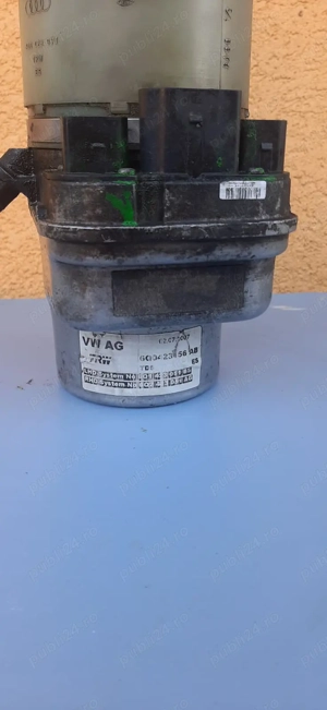 Pompă servodirecție electrică TRW originală pentru VW, Skoda și Seat, cod OEM 6Q0423156AB.