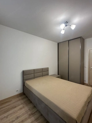 De vanzare apartament cu 2 camere in zona Dambovita
