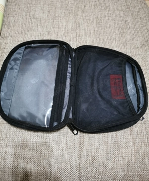 Vând Geanta cosmetice nouă unisex - imagine 3