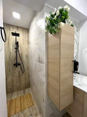 Apartament premium cu 1 cameră | Renovare completă | Parter | Zona Port   Galați - imagine 10