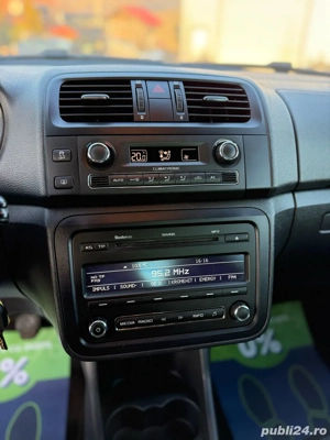 Skoda Fabia 1.2i Combi Family Clima PDC 165662 km euro5 - imagine 18