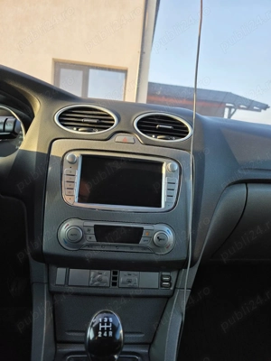 Ford Focus facelift 1.8 benzina - imagine 2