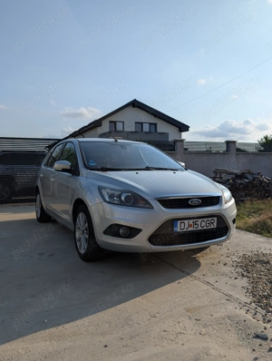 Ford Focus facelift 1.8 benzina - imagine 4