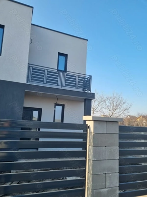 Sanandrei Duplex cu Perete Dublu, Proiect Modern - imagine 2