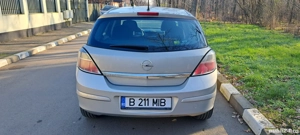 Opel Astra 1.6 -  2011 -  EURO 5 - imagine 3