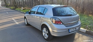 Opel Astra 1.6 -  2011 -  EURO 5 - imagine 6