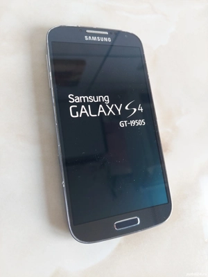 Vând Samsung Galaxy S4 [perfect funcțional] [nu mai încarcă] [poze reale]