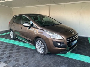 Peugeot 3008 Hybrid 4x4 2.0 Diesel 200 CP An 2013 - imagine 9