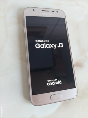 Vând Samsung Galaxy J3 2017 Gold (cu model) (pentru piese) [poze reale]