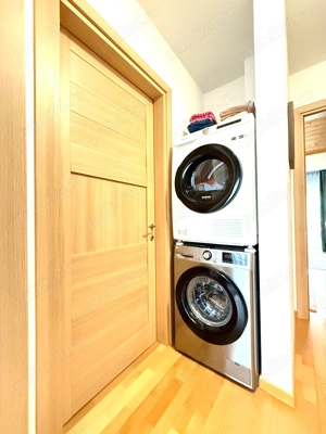 Vând apartament superb la intrare în Dumbrăvița  - imagine 3