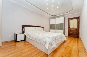 Apartament cu o camera de vanzare in zona Olimpia