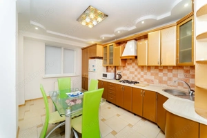 Apartament cu o camera de vanzare in zona Olimpia - imagine 2