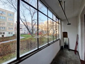 Apartament spatios cu balcon inchis si beci in zona Supeco - imagine 15