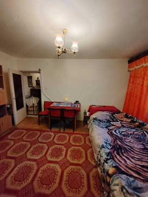 Vând apartament cu doua camere aproape de zona centrală  - imagine 3