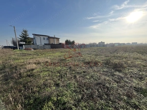  Teren intravilan generos, toate utilitățile – Moșnița Nouă - imagine 6