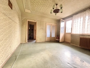 Apartament 4 camere - etaj 2 - Bulevardul Dacia - imagine 3